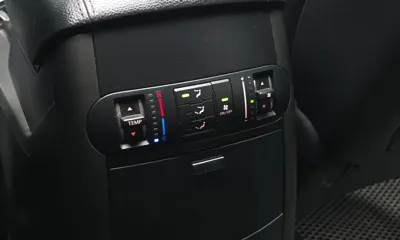 Kia Mohave 2014, 261965 км, за 3250.82 USD - фото 31