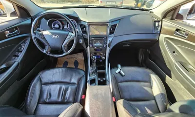 Hyundai Sonata 2013, 183283 км, за 2980.13 USD - фото 7