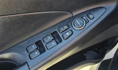 Hyundai Sonata 2013, 183283 км, за 2980.13 USD - фото 13