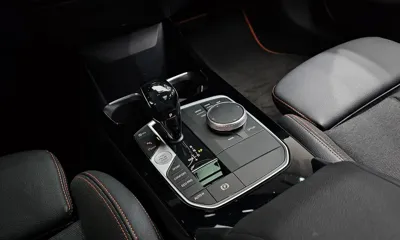 BMW 1-Series 2020, 60905 км, за 14769.59 USD - фото 9