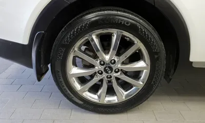 Kia Sorento 2016, 176678 км, за 7400.07 USD
