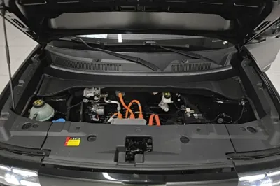 Baojun Spark EUV 2025, 100 км, за 13102 USD - фото 24