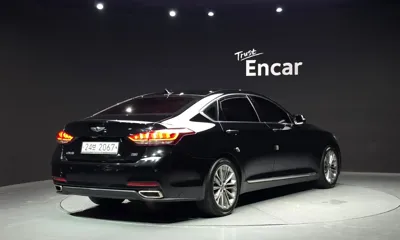 Hyundai Genesis 2014, 150958 км, за 6892.48 USD