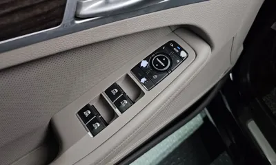 Hyundai Genesis 2014, 150958 км, за 6892.48 USD - фото 35