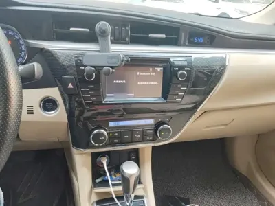 Toyota Corolla 2014, 172600 км, за 4628.76 USD - фото 6