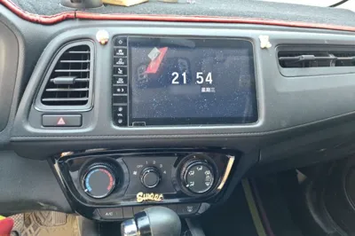 Honda Vezel 2020, 64000 км, за 13798 USD - фото 12