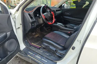Honda Vezel 2020, 64000 км, за 13798 USD - фото 19
