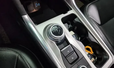 Ford Explorer 2022, 13751 км, за 20356.01 USD - фото 9