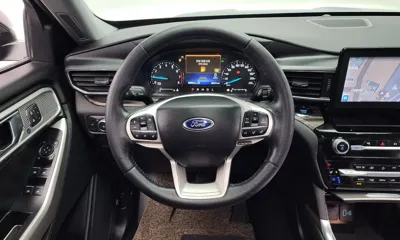Ford Explorer 2022, 13751 км, за 20356.01 USD - фото 13