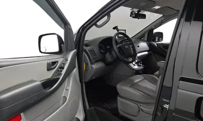 Hyundai Starex 2017, 80648 км, за 7296.42 USD - фото 10