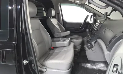 Hyundai Starex 2017, 80648 км, за 7296.42 USD - фото 11