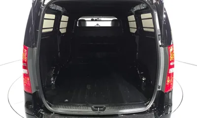 Hyundai Starex 2017, 80648 км, за 7296.42 USD - фото 19