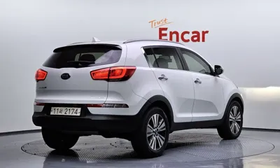 Kia Sportage 2016, 139267 км, за 5219.69 USD