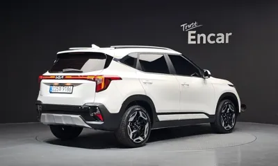 Kia Seltos 2025, 3823 км, за 18688.54 USD