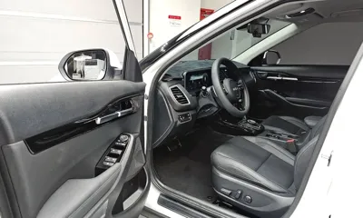 Kia Seltos 2025, 3823 км, за 18670.33 USD - фото 10