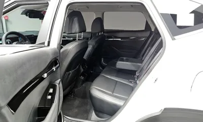 Kia Seltos 2025, 3823 км, за 18670.33 USD - фото 11
