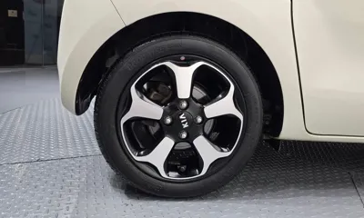 Kia Ray 2016, 101068 км, за 6104.77 USD