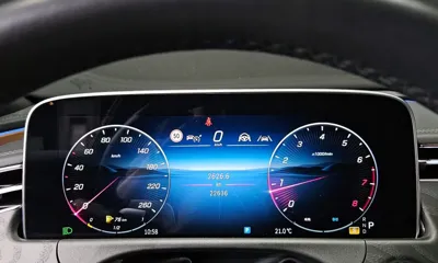 Mercedes-Benz E-Class 2024, 22636 км, за 35656.23 USD - фото 8