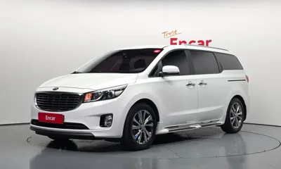 Kia Canival · 2015 год
