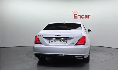 Genesis EQ900 2017, 131642 км, за 11892.96 USD