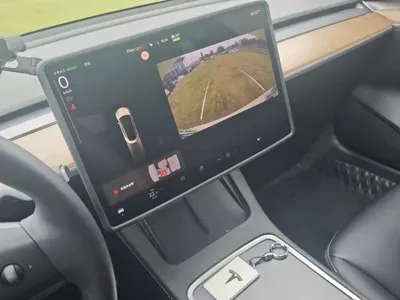 Tesla Model 3 2022, 45900 км, за 20156.46 USD - фото 22