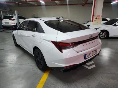 Hyundai Avante 2022, 146275 км, за 7748.91 USD