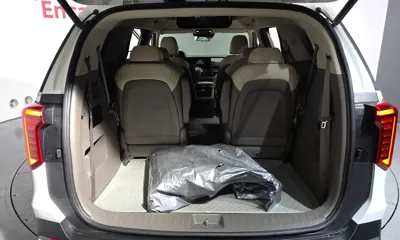Kia Canival 2024, 27389 км, за 35960.23 USD - фото 20