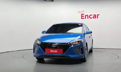 Hyundai Ioniq 2017, 126200 км, за 5710.91 USD