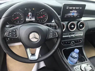 Mercedes-Benz C-Class 2018, 109000 км, за 14292.23 USD - фото 9