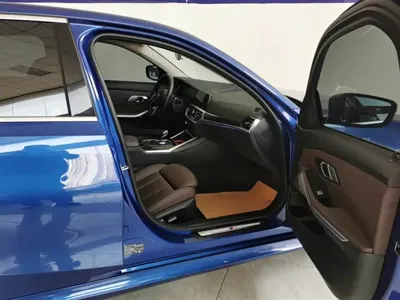 BMW 3 Series 2020, 70500 км, за 21189.49 USD - фото 8