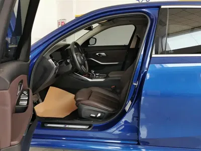 BMW 3 Series 2020, 70500 км, за 21189.49 USD - фото 9