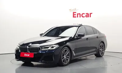 BMW 5-Series · 2022 год