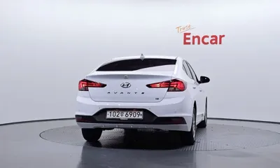 Hyundai Avante 2020, 61303 км, за 8775.92 USD