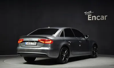 Audi A4 2015, 111369 км, за 4757.18 USD