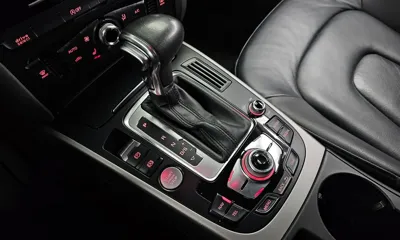 Audi A4 2015, 111369 км, за 4757.18 USD - фото 9