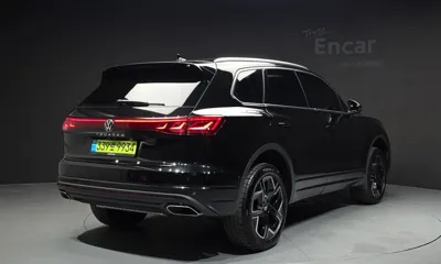 Volkswagen Touareg 2024, 27025 км, за 49511.43 USD