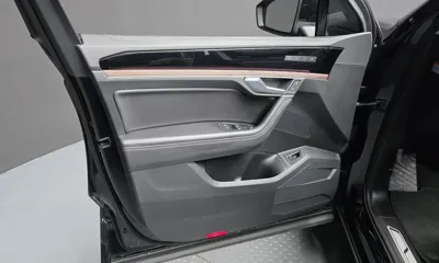 Volkswagen Touareg 2024, 27025 км, за 49511.43 USD - фото 24