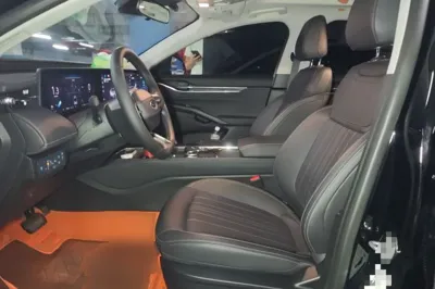 Ford Mondeo 2025, 5100 км, за 16920 USD - фото 17
