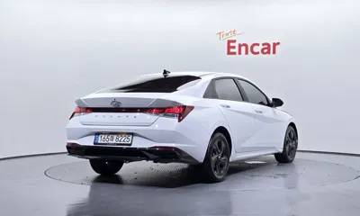 Hyundai Avante 2023, 59239 км, за 13348.96 USD