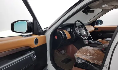 Land Rover Discovery 2018, 105150 км, за 21202.57 USD - фото 10