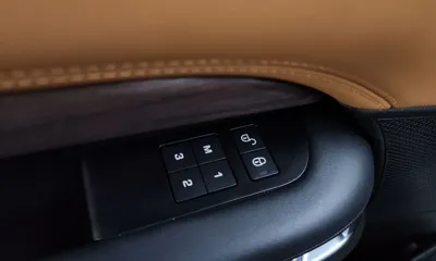 Land Rover Discovery 2018, 105150 км, за 21202.57 USD - фото 31