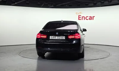 BMW 3-Series 2016, 167980 км, за 5876.52 USD