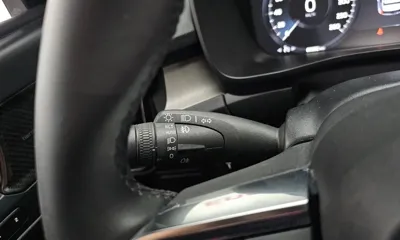Volvo XC40 2022, 60352 км, за 19824.18 USD - фото 32
