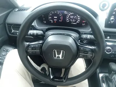 Honda Civic 2024, 24800 км, за 11344.69 USD - фото 11