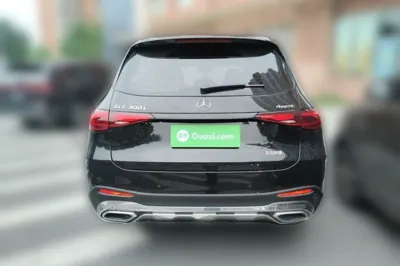 Mercedes-Benz GLC 2025, 17100 км, за 56086 USD