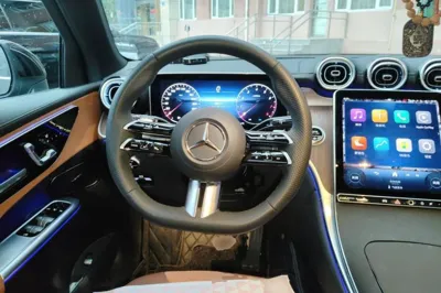 Mercedes-Benz GLC 2025, 17100 км, за 56086 USD - фото 10