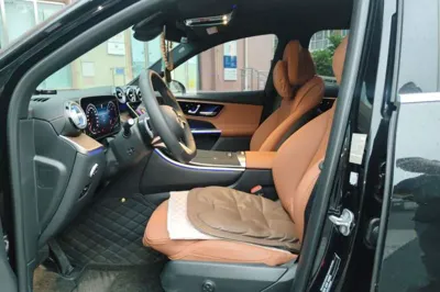 Mercedes-Benz GLC 2025, 17100 км, за 56086 USD - фото 15
