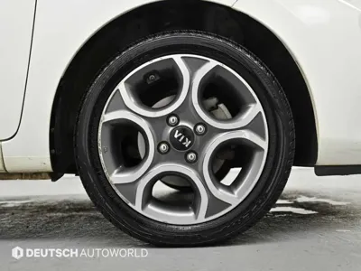 Kia Morning 2016, 125042 км, за 3610.35 USD