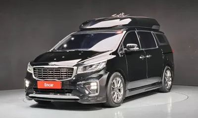 Kia Canival · 2019 год