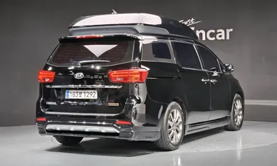 Kia Canival 2019, 37686 км, за 17641.23 USD
